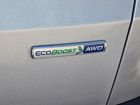 Used 2020 Ford Escape SE AWD/4WD image 18