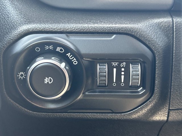 Used 2022 Jeep Wrangler Unlimited Sport AWD/4WD image 22