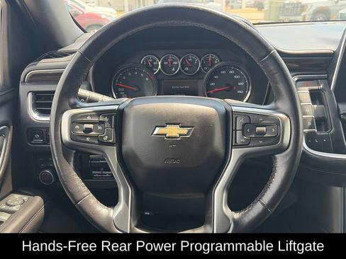 Used 2021 Chevrolet Suburban LT w/ LT Signature Package AWD/4WD image 15