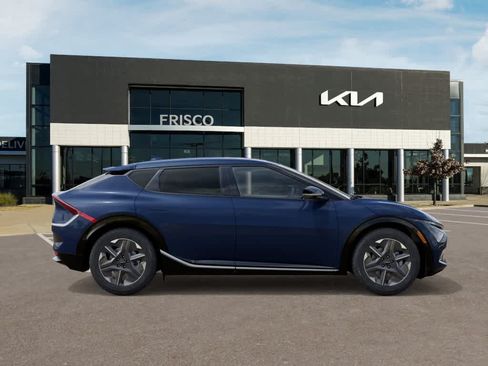 New 2026 Kia EV6 Light RWD image 7