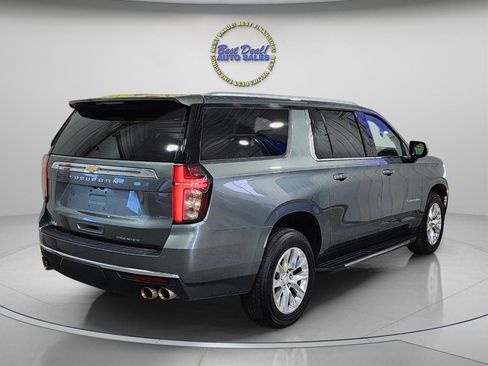 Used 2023 Chevrolet Suburban Premier AWD/4WD image 6