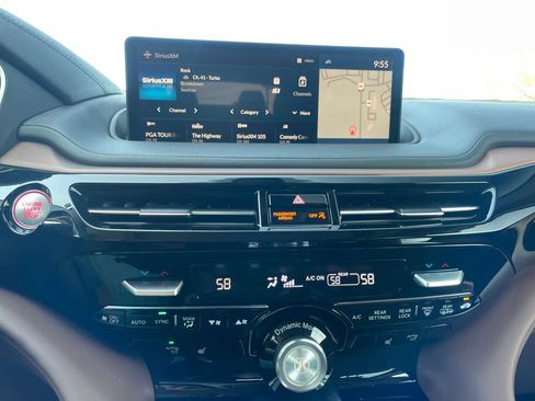 Used 2023 Acura MDX SH-AWD w/ Technology Package image 20