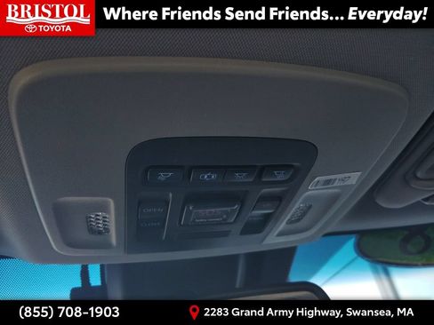 Used 2018 Toyota Camry LE w/ Audio Package FWD image 25