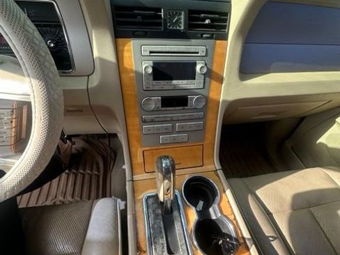 Used 2007 Lincoln Navigator 4WD image 5