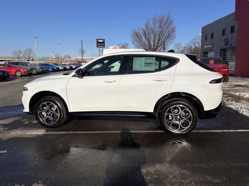 New 2026 Alfa Romeo Tonale Sprint image 6