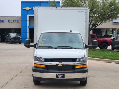 New 2025 Chevrolet Express 3500 w/ Power Convenience Package image 9