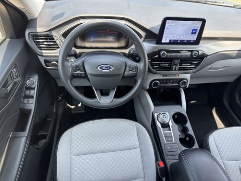 Used 2025 Ford Escape Active FWD image 7