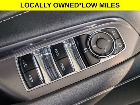 Used 2026 Chevrolet Corvette Z06 RWD image 10