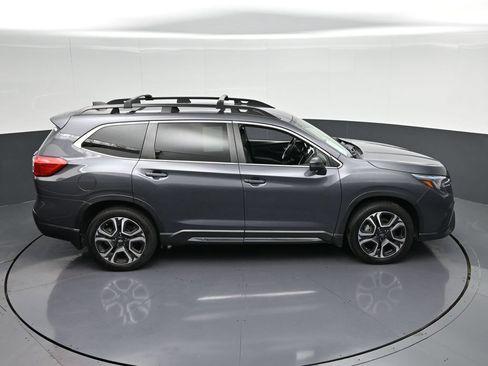 Used 2023 Subaru Ascent Limited AWD/4WD image 24