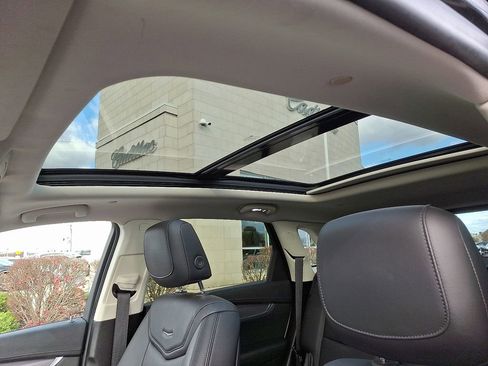 Used 2019 Cadillac XT5 Luxury image 15