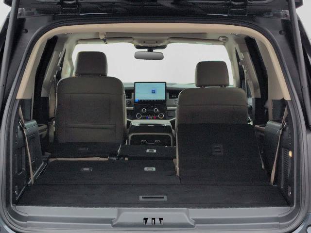 Certified 2024 Ford Expedition XLT AWD/4WD image 5