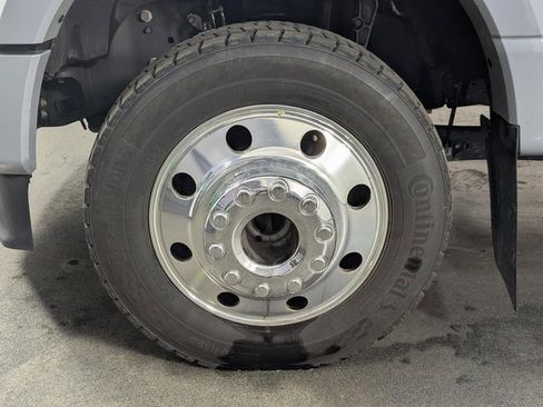 Used 2025 Ford F450 King Ranch w/ Chrome Package image 9