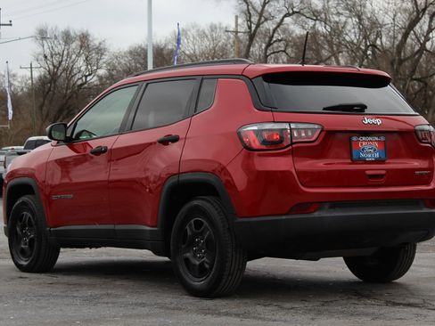 Used 2018 Jeep Compass Sport image 5