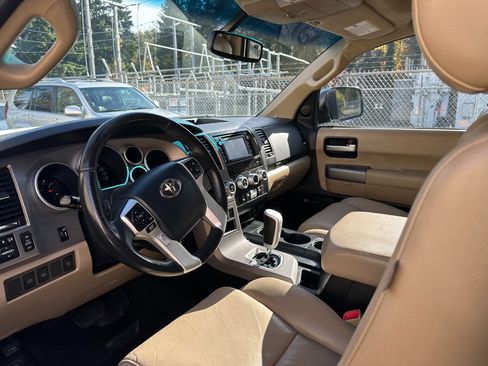 Used 2014 Toyota Sequoia Limited image 9