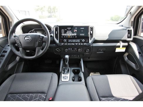 New 2026 Nissan Frontier SV w/ SV Convenience Package image 7