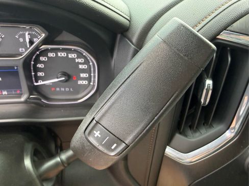 Used 2022 GMC Sierra 1500 AT4 w/ AT4 Premium Package AWD/4WD image 33