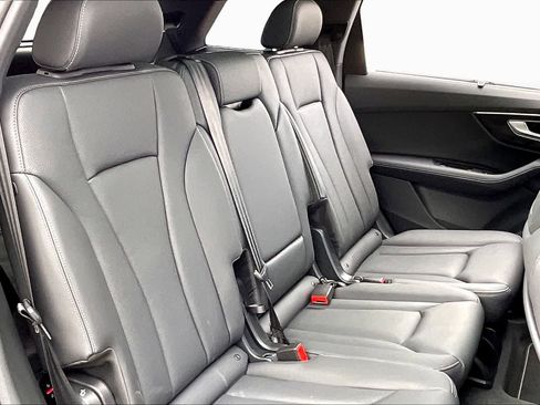 Certified 2026 Audi Q7 3.0T Premium Plus w/ Premium Plus Package AWD/4WD image 19