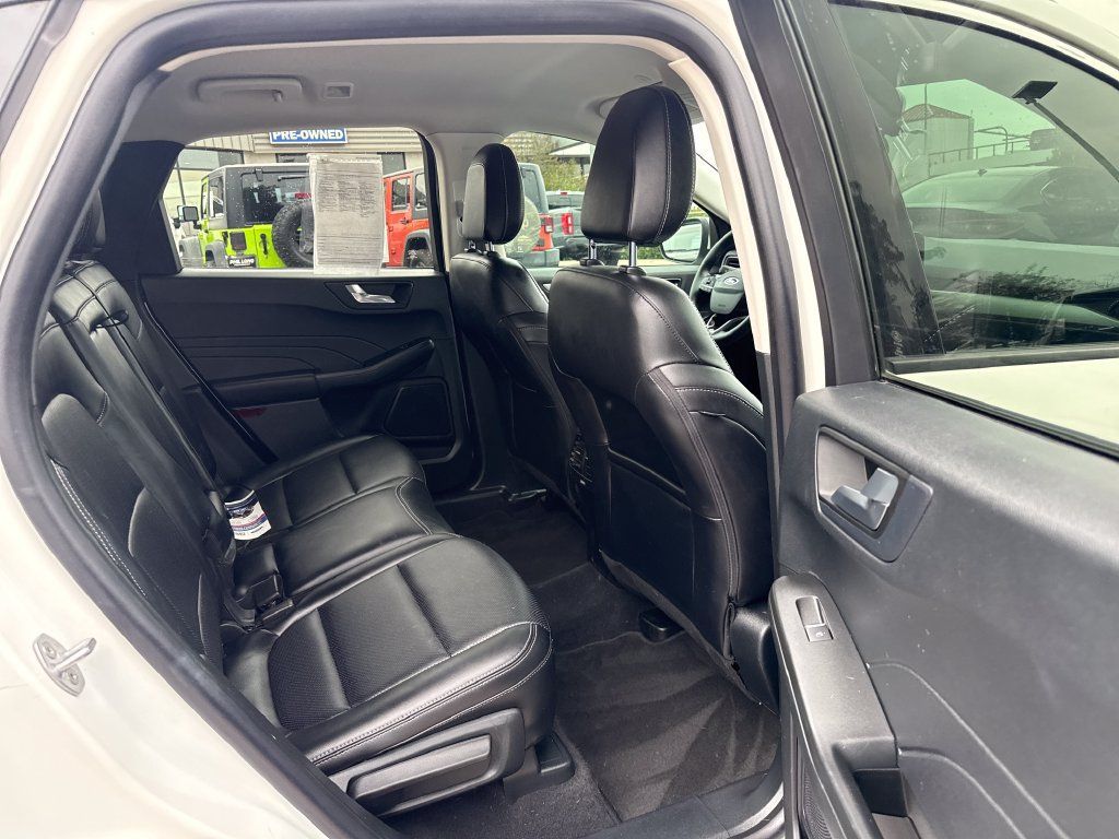 Certified 2021 Ford Escape SEL FWD image 25