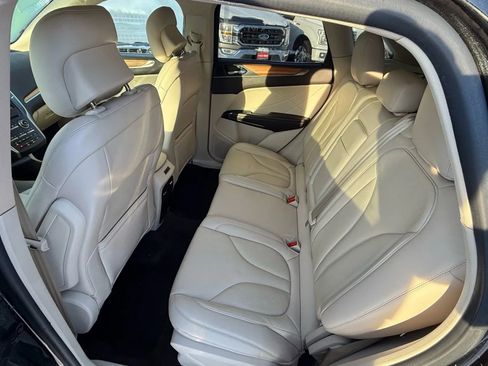 Used 2015 Lincoln MKC AWD w/ Equipment Group 101A Select image 27