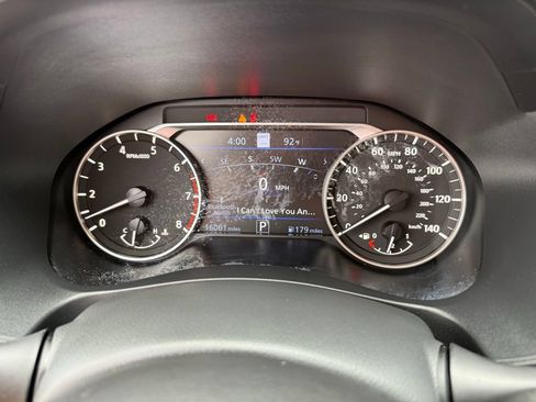 Used 2024 Nissan Altima 2.5 SL AWD/4WD image 26