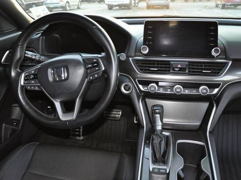 Used 2020 Honda Accord Sport image 19