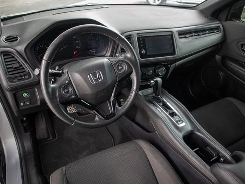 Used 2019 Honda HR-V Sport image 29