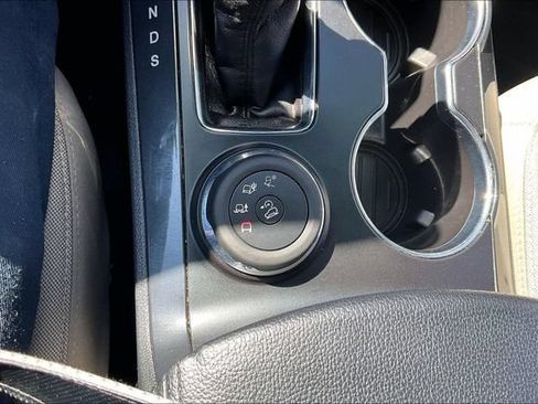 Used 2018 Ford Explorer 4WD image 24