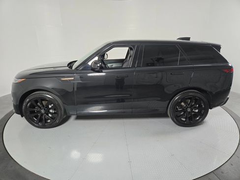 Used 2025 Land Rover Range Rover Sport Dynamic SE AWD/4WD image 33
