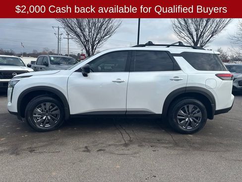 New 2026 Nissan Pathfinder SV image 4