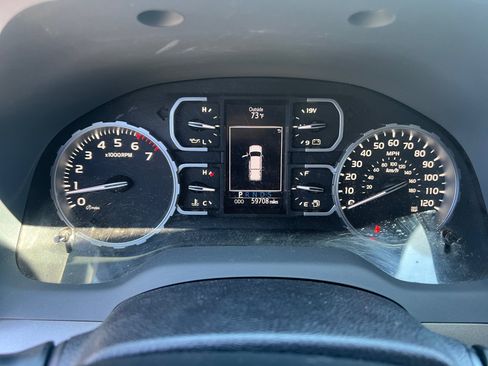 Used 2020 Toyota Tundra SR5 w/ TRD Off-Road Package AWD/4WD image 13