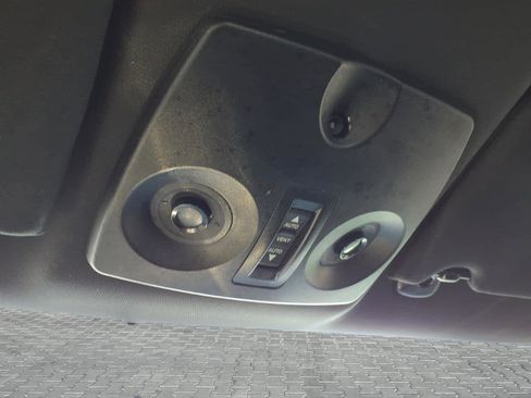 Used 2014 Chrysler 200 Limited w/ Sun/Sound Group image 19