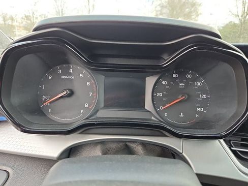 Used 2024 Chevrolet Trax LS image 24