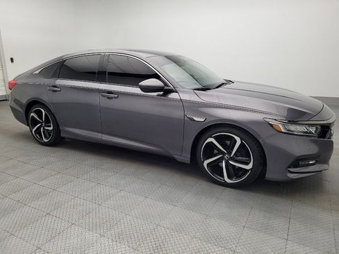 Used 2018 Honda Accord Sport image 11