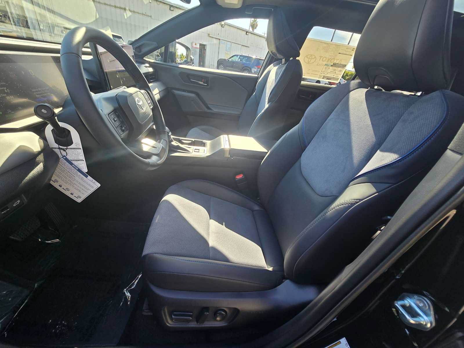New 2026 Toyota RAV4 XSE w/ Panoramic Sun Roof Package AWD/4WD image 23