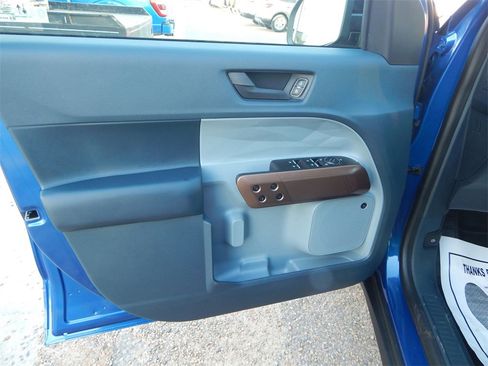 New 2024 Ford Maverick Lariat w/ 4K Tow Package image 14