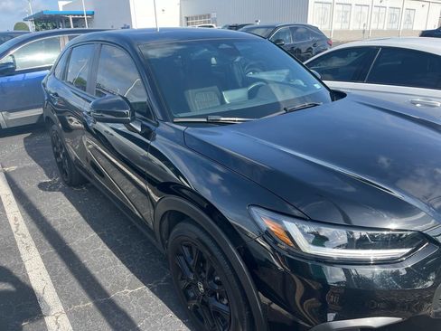 Used 2024 Honda HR-V Sport image 3