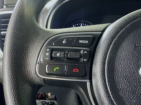 Used 2019 Kia Sportage LX AWD/4WD image 8