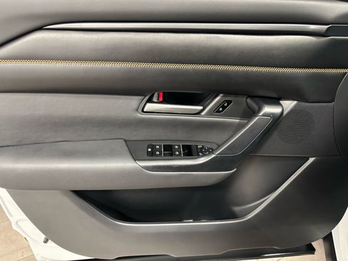 Certified 2025 MAZDA CX-50 AWD 2.5 Hybrid w/ Premium Pkg image 17