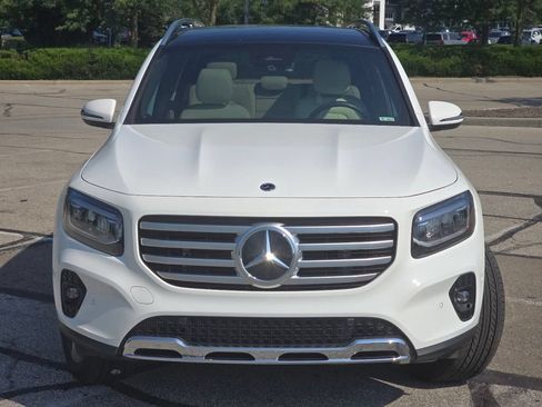 Certified 2025 Mercedes-Benz GLB 250 4MATIC image 12