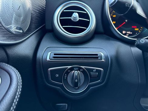 Used 2021 Mercedes-Benz C 300 4MATIC Sedan image 43