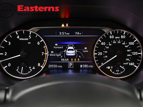 Used 2024 Nissan Altima 2.5 SV AWD/4WD image 17