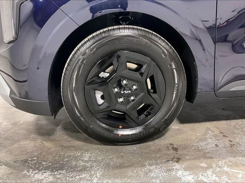 New 2026 Kia Carnival image 30