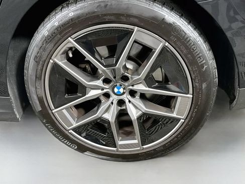 Used 2026 BMW 530i xDrive AWD/4WD image 32