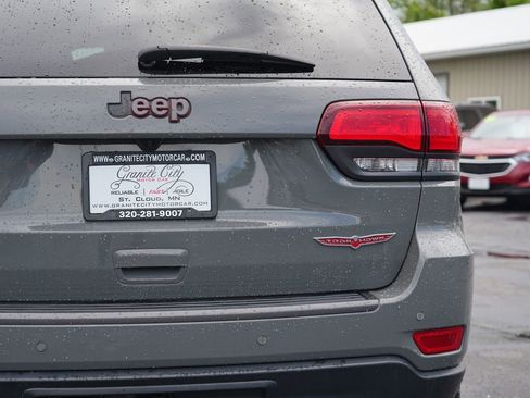 Used 2021 Jeep Grand Cherokee Trailhawk w/ Trailhawk Luxury Group AWD/4WD image 10