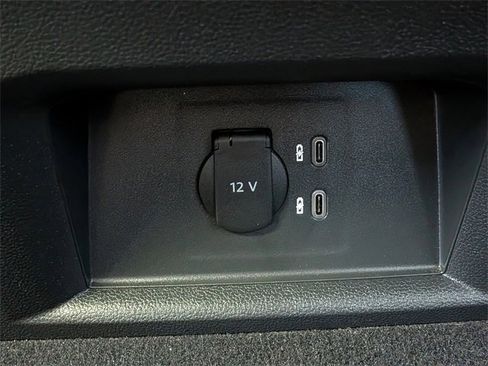 Used 2021 Volkswagen Atlas SE image 15