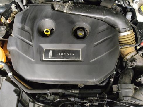 Used 2017 Lincoln MKC Reserve w/ Lincoln MKC Climate Package image 30