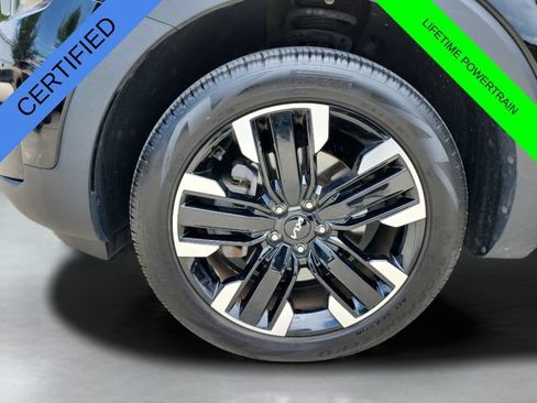 Certified 2024 Kia Telluride SX w/ Towing Package FWD image 35