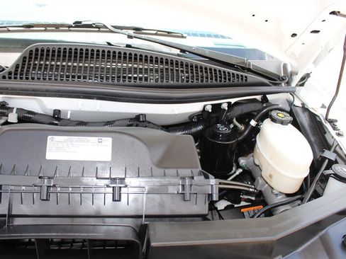 Used 2025 Chevrolet Express 3500 LS RWD image 32