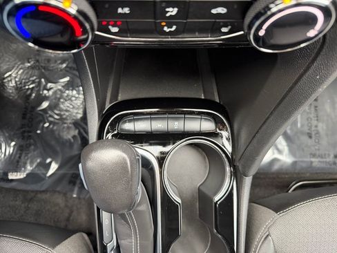 Used 2023 Buick Encore GX Preferred w/ Cold Weather Comfort Package image 23