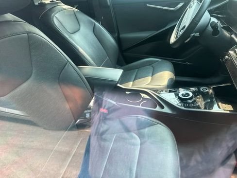 Used 2023 Kia Niro Wave FWD image 5
